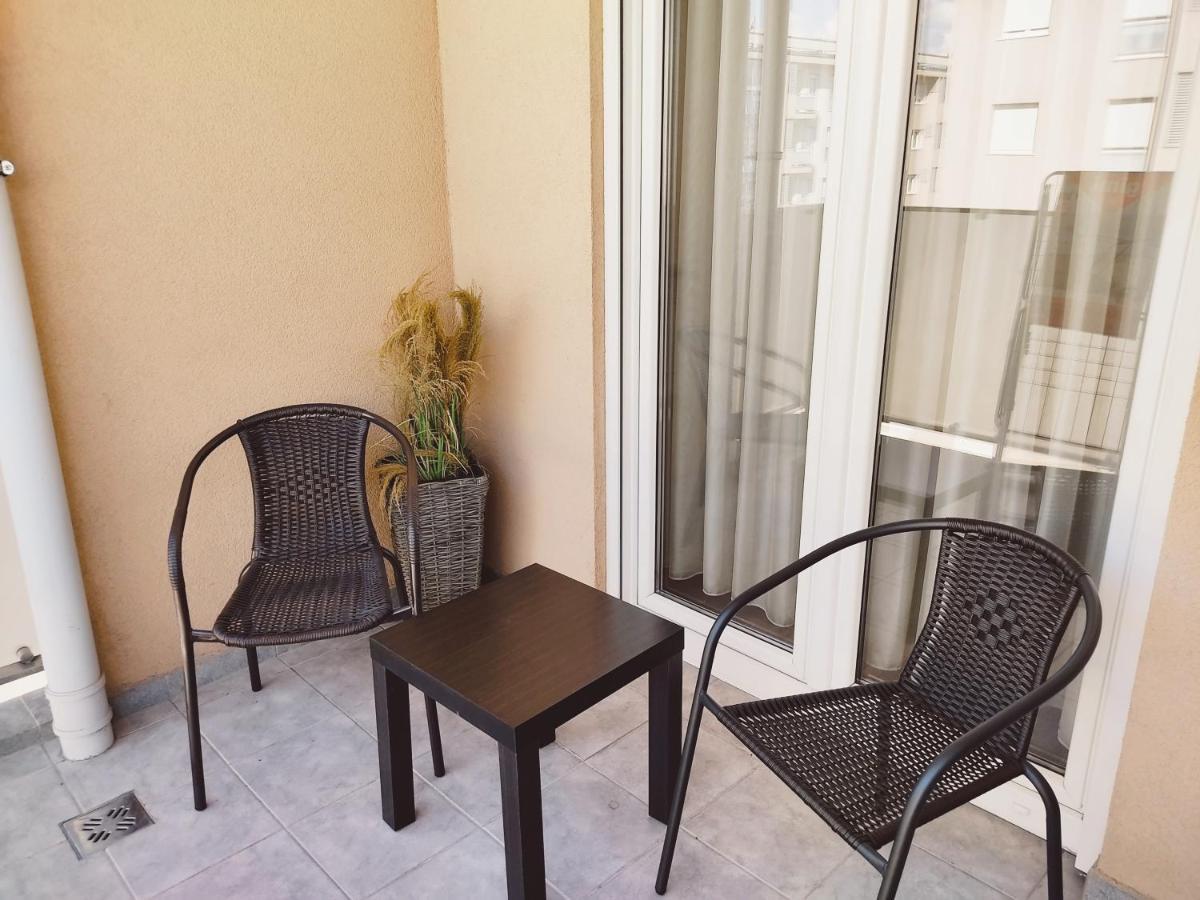 Aura City Apartment Podgorica Extérieur photo